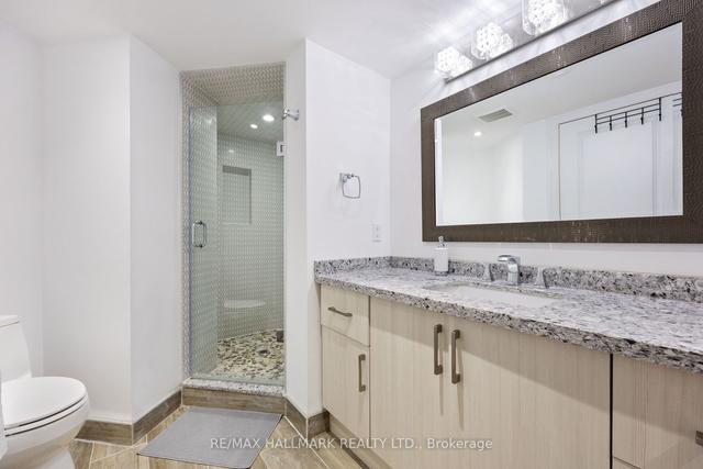 1004 - 10 Kenneth Ave, Condo with 2 bedrooms, 2 bathrooms and 2 parking in Toronto ON | Image 3