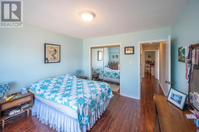 694 Pineview Drive, House detached with 3 bedrooms, 1 bathrooms and 6 parking in Okanagan Similkameen I BC | Image 13