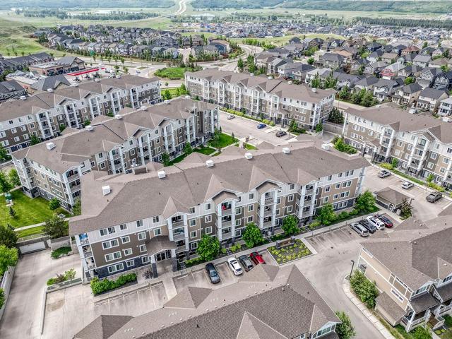 3303 - 522 Cranford Drive Se, Condo with 2 bedrooms, 2 bathrooms and 1 parking in Calgary AB | Image 2