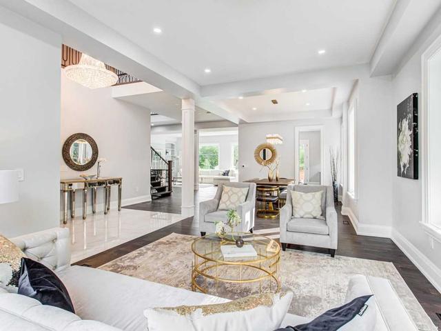 39 Grantbrook St, House detached with 5 bedrooms, 5 bathrooms and 8 parking in Toronto ON | Image 35