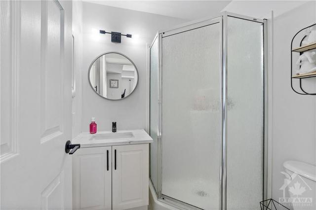 3 piece bathroom- standup shower, upgraded hardware & fixtures. | Image 21