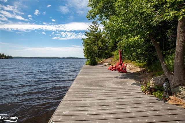 1655 Muskoka Road 118 W, House detached with 5 bedrooms, 4 bathrooms and 18 parking in Muskoka Lakes ON | Image 33