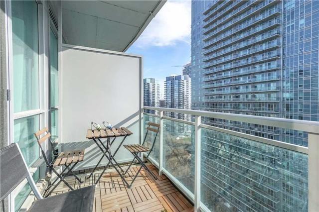 1912 - 185 Legion Rd N, Condo with 2 bedrooms, 2 bathrooms and 1 parking in Toronto ON | Image 8