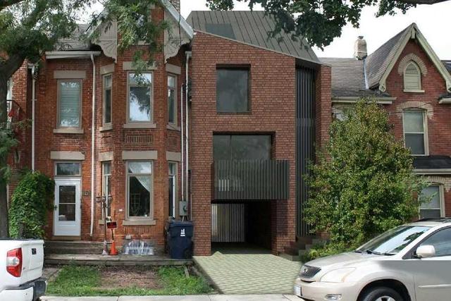 168 Strachan Ave, House attached with 3 bedrooms, 3 bathrooms and null parking in Toronto ON | Image 1