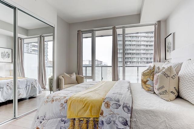 2111 - 101 Peter St, Condo with 2 bedrooms, 2 bathrooms and 0 parking in Toronto ON | Image 7