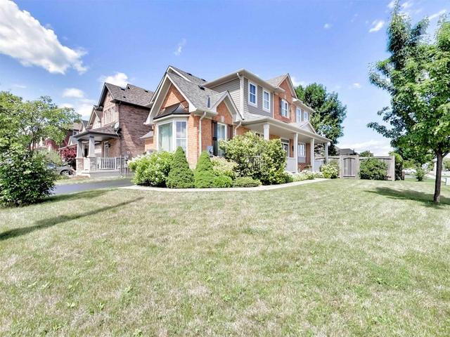 569 Fifty Rd, House detached with 3 bedrooms, 3 bathrooms and 2 parking in Hamilton ON | Image 2