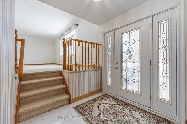 258 Bicknell Cres, House detached with 3 bedrooms, 2 bathrooms and 7 parking in Kingston ON | Image 12