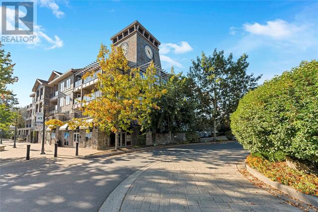 217 - 1335 Bear Mountain Pkwy, Condo with 2 bedrooms, 2 bathrooms and 1 parking in Langford BC | Image 1