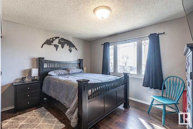 8707 31 Av Nw, House detached with 4 bedrooms, 2 bathrooms and 4 parking in Edmonton AB | Image 20