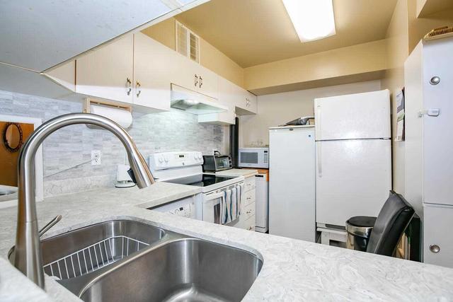109 - 236 Albion Rd, Condo with 1 bedrooms, 1 bathrooms and 1 parking in Toronto ON | Image 5