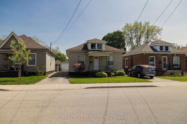 291 Marlborough St, House detached with 3 bedrooms, 1 bathrooms and 6 parking in Brantford ON | Image 12