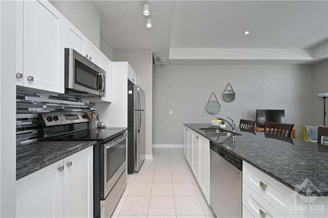 210 Terravita Private, House attached with 2 bedrooms, 2 bathrooms and 1 parking in Ottawa ON | Image 14