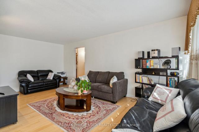 801 - 100 Leeward Glwy, Condo with 2 bedrooms, 1 bathrooms and 1 parking in Toronto ON | Image 7