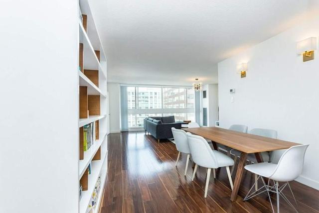 903 - 15 Mcmurrich St, Condo with 2 bedrooms, 2 bathrooms and 1 parking in Toronto ON | Image 9