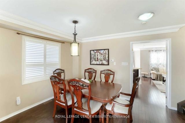7366 Banffshire Crt E, House detached with 3 bedrooms, 5 bathrooms and 4 parking in Mississauga ON | Image 3