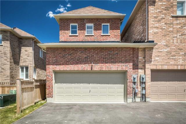 102 Pearl Lake Rd, House detached with 4 bedrooms, 4 bathrooms and 4 parking in Markham ON | Image 2