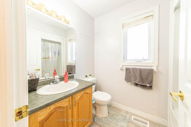 655a Royal Fern St, House semidetached with 3 bedrooms, 3 bathrooms and 2 parking in Waterloo ON | Image 10