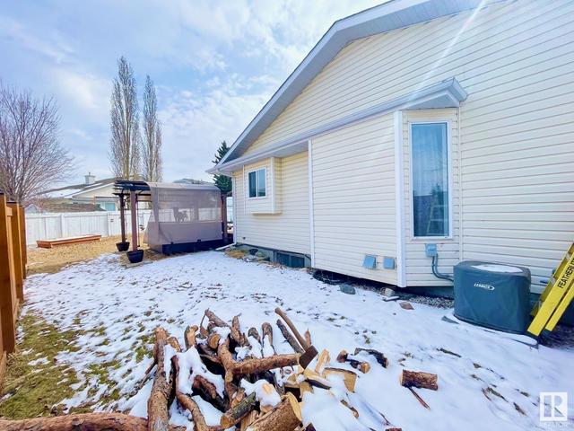 5303 154a Av Nw, House detached with 4 bedrooms, 0 bathrooms and 5 parking in Edmonton AB | Image 47