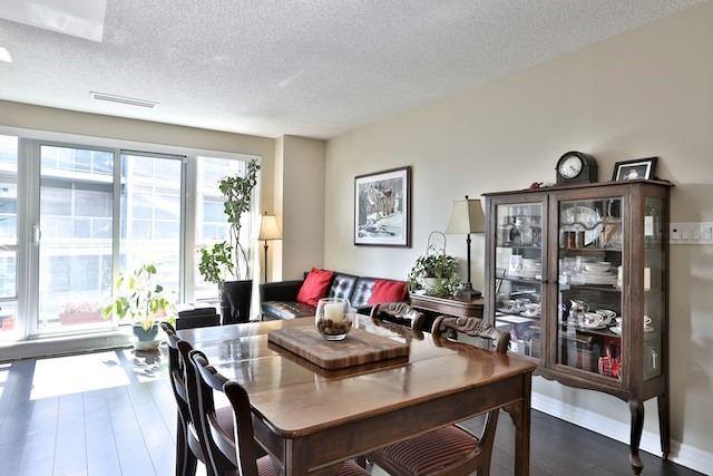 212 - 2015 Sheppard Ave E, Condo with 2 bedrooms, 1 bathrooms and 1 parking in Toronto ON | Image 6