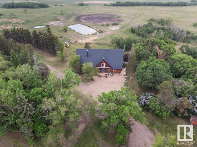 17407 Twp Rd 500, House detached with 5 bedrooms, 2 bathrooms and null parking in Beaver County AB | Image 60