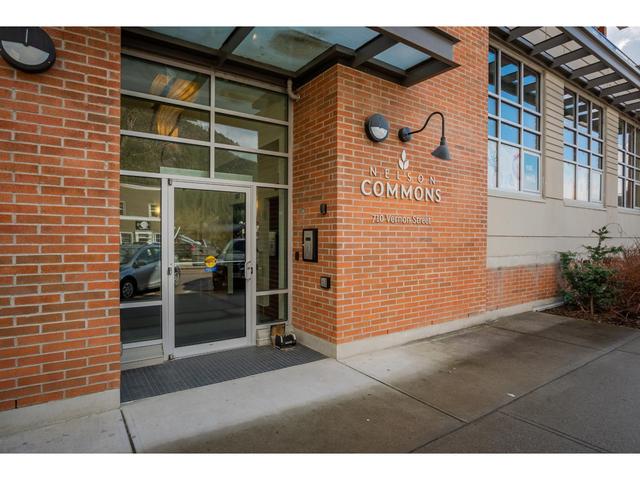 317 - 710 Vernon Street, Condo with 3 bedrooms, 2 bathrooms and 1 parking in Nelson BC | Image 2