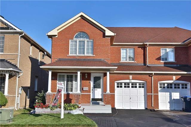 54 Saintsbury Cres, House semidetached with 3 bedrooms, 4 bathrooms and 2 parking in Brampton ON | Image 1