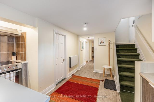 19 Danesbury Ave, House detached with 2 bedrooms, 2 bathrooms and 2 parking in Toronto ON | Image 13