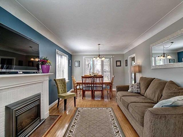 956 Filman Pl, House detached with 3 bedrooms, 2 bathrooms and 5 parking in Burlington ON | Image 5