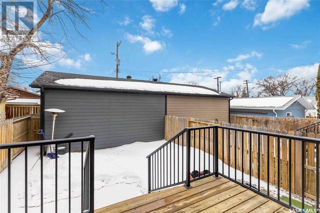 120 3rd Street E, House semidetached with 4 bedrooms, 4 bathrooms and null parking in Saskatoon SK | Image 28