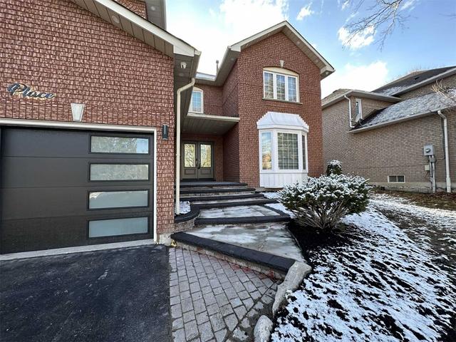 10 Emmett Pl, House detached with 4 bedrooms, 4 bathrooms and 4 parking in Whitby ON | Image 23