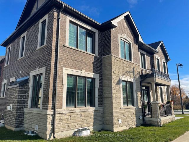 10 Navitas Cres, House detached with 4 bedrooms, 4 bathrooms and 4 parking in Markham ON | Image 8