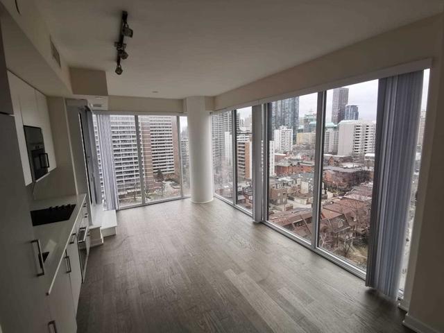 1205 - 17 Dundonald St, Condo with 1 bedrooms, 1 bathrooms and 0 parking in Toronto ON | Image 1