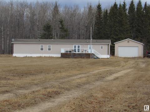 44012 Twp. Rd. 640, House other with 4 bedrooms, 2 bathrooms and null parking in Woodlands County AB | Card Image