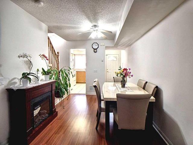 Th8 - 25 Replin Rd, Townhouse with 3 bedrooms, 3 bathrooms and 1 parking in Toronto ON | Image 2