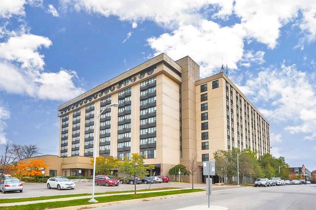 615 - 2737 Keele St, Condo with 1 bedrooms, 1 bathrooms and 1 parking in Toronto ON | Image 1