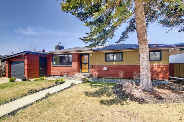 528 96 Avenue Se, House detached with 4 bedrooms, 2 bathrooms and 5 parking in Calgary AB | Image 4