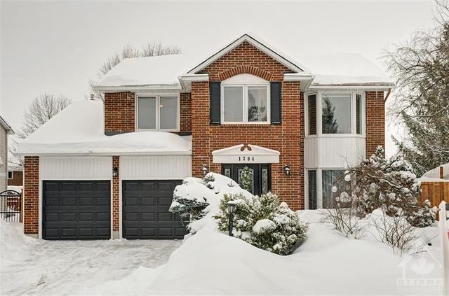 1284 Turner Crescent, House detached with 4 bedrooms, 4 bathrooms and 6 parking in Ottawa ON | Image 1