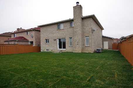 363 Bristol Rd W, House detached with 4 bedrooms, 5 bathrooms and 5 parking in Mississauga ON | Image 9