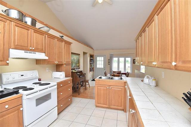107 Sixth Line Road, House detached with 4 bedrooms, 3 bathrooms and 7 parking in Haldimand County ON | Image 8