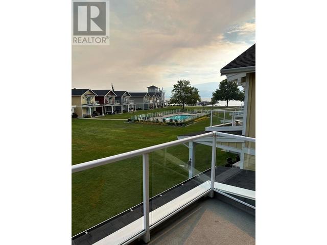 21 - 3750 West Bay Road, House detached with 3 bedrooms, 2 bathrooms and 2 parking in West Kelowna BC | Image 4