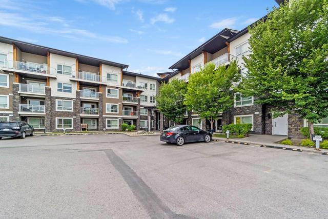 4401 - 240 Skyview Ranch Road Ne, Condo with 1 bedrooms, 1 bathrooms and 1 parking in Calgary AB | Image 2