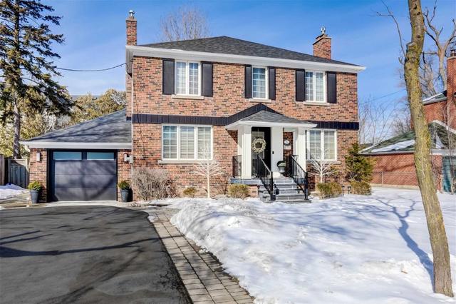 36 Bombay Ave, House detached with 4 bedrooms, 5 bathrooms and 3 parking in Toronto ON | Image 12