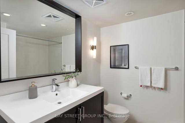 th-18a - 18 Graydon Hall Dr, Townhouse with 3 bedrooms, 3 bathrooms and 2 parking in Toronto ON | Image 19