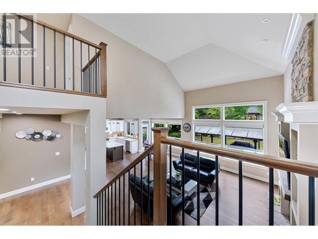 1485 Southview Street, House detached with 5 bedrooms, 4 bathrooms and 4 parking in Coquitlam BC | Image 14