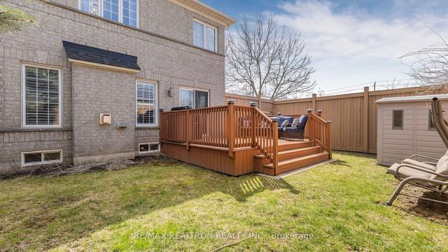 54 Walkview Cres, House attached with 4 bedrooms, 4 bathrooms and 3 parking in Richmond Hill ON | Image 28