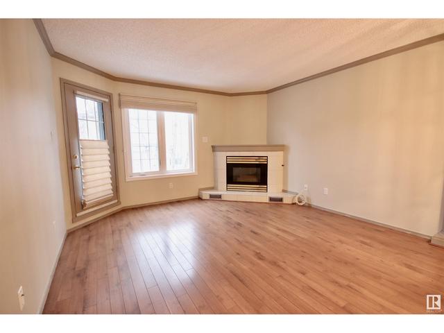 211 - 17151 94a Av Nw, Condo with 2 bedrooms, 2 bathrooms and 1 parking in Edmonton AB | Image 11