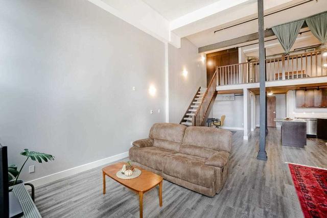 110 - 85 Spruce St, Condo with 1 bedrooms, 2 bathrooms and 1 parking in Cambridge ON | Image 2