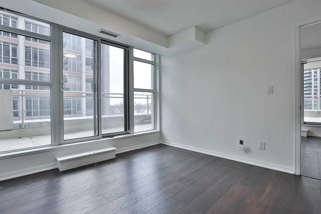 809 - 35 Bastion St, Condo with 2 bedrooms, 2 bathrooms and 2 parking in Toronto ON | Image 10