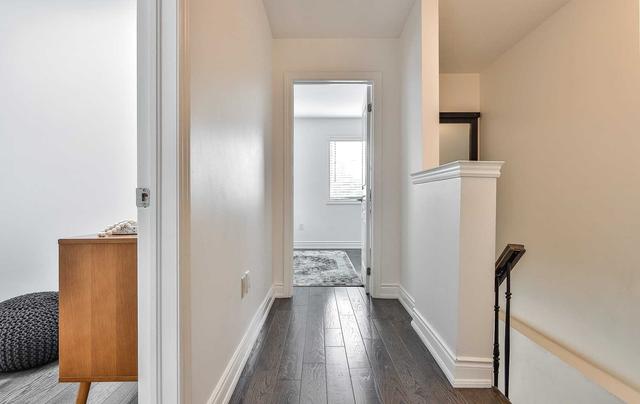 118 Northland Ave, House detached with 3 bedrooms, 3 bathrooms and 1 parking in Toronto ON | Image 13