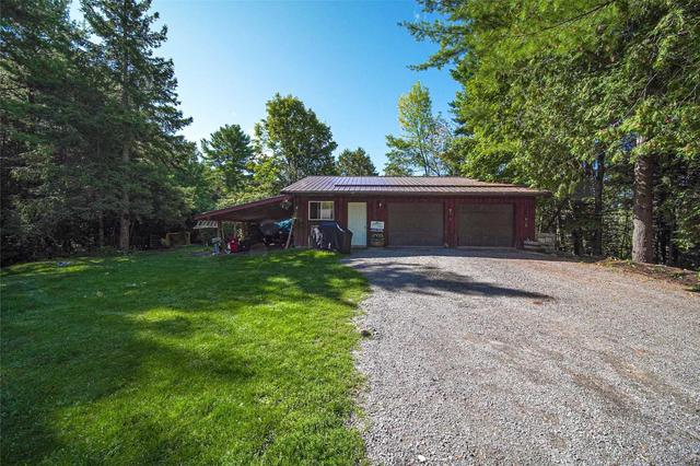 3817 Highway 28, House detached with 4 bedrooms, 2 bathrooms and 4 parking in Douro Dummer ON | Image 6